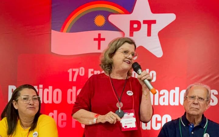 Teresa Leitão cobra protagonismo estratégico do PT-PE