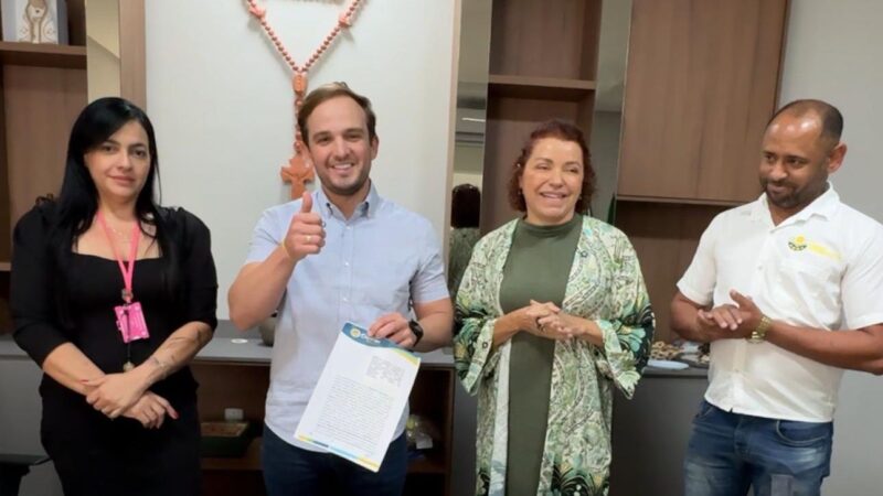 Prefeitura de Ouricuri oferece apoio inédito à AMPARO para cuidado e acolhimento dos animais de rua