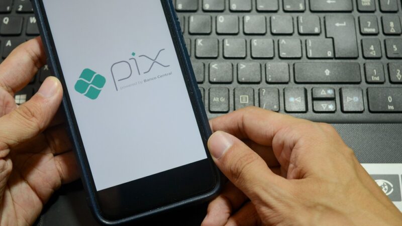 Golpe do PIX avança e faz mais de 24 milhões de vítimas; saiba como se proteger