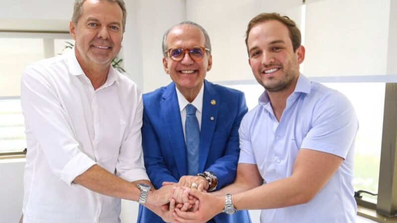 Prefeito Victor Coelho assegura R$ 2 milhões para Ouricuri com apoio do senador Fernando Dueire