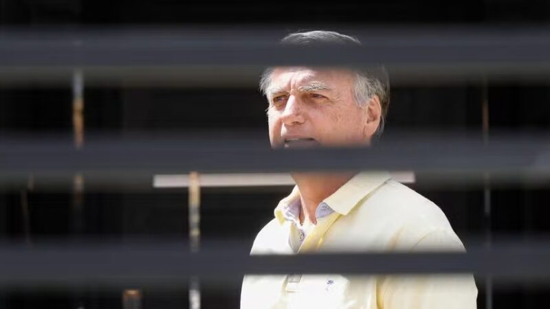 Bolsonaro é condenado a 27 anos e 3 meses por tentativa de golpe e outros quatro crimes