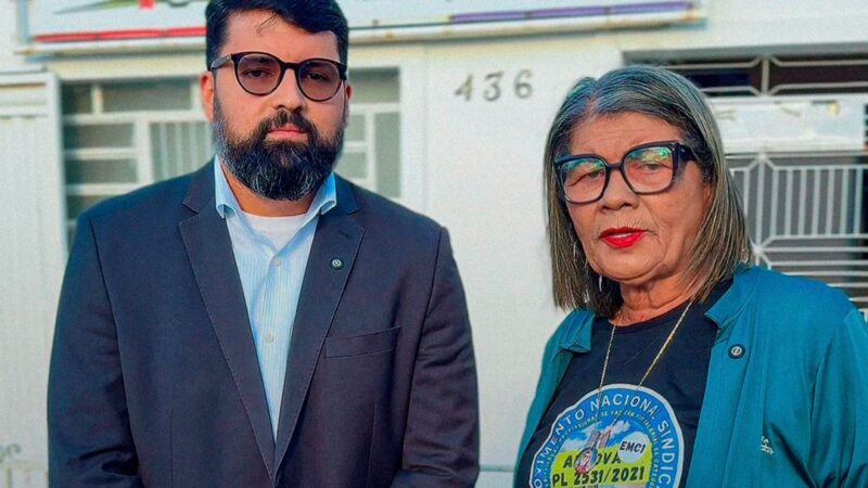 SINTEST cobra direitos dos contratados da educação em Serra Talhada