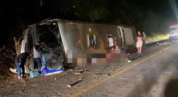 Tragédia com sulanqueiros deixa ao menos 15 mortos em Saloá, no Agreste de Pernambuco