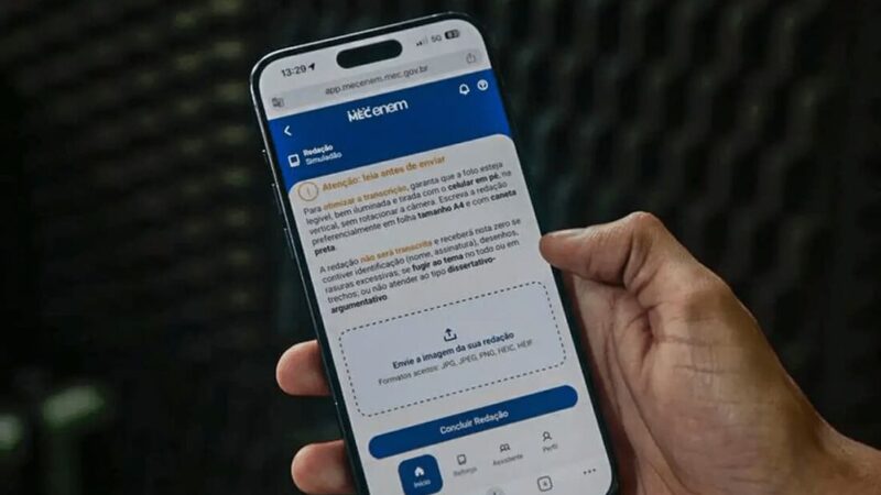 Enem: aplicativo do MEC traz simulados e correção de redações
