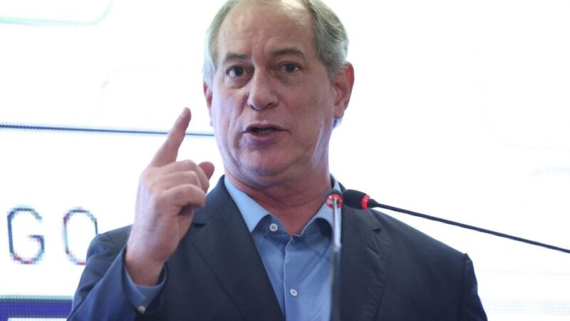 Ciro Gomes volta ao PSDB e deve disputar o governo do Ceará em 2026