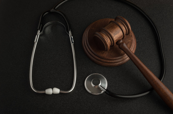 Justiça libera curso de medicina para assentados e quilombolas em PE