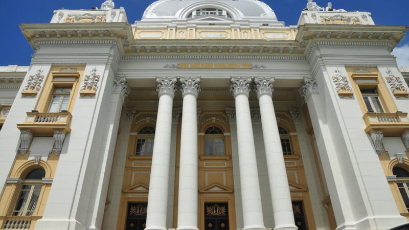 Pernambuco contabiliza mais de 6.500 processos por danos materiais e morais relativos a serviços de saúde, diz CNJ