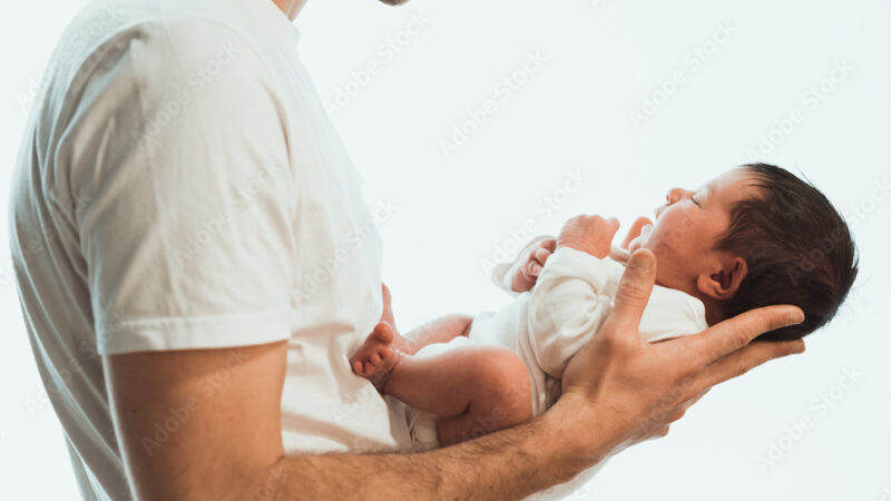 Câmara aprova aumento gradual de licença paternidade, que chegará a 20 dias em três anos