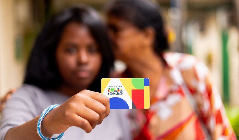 Caixa paga Bolsa Família a beneficiários com NIS de final 8
