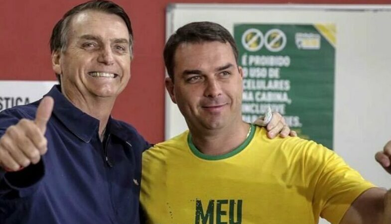 Flávio Bolsonaro diz ter sido escolhido pelo pai para ser o candidato do PL à Presidência em 2026