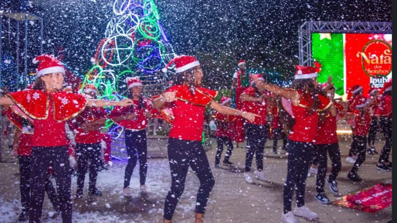 Ipubi vive noite mágica de Natal com espetáculo que fez até nevar no Sertão