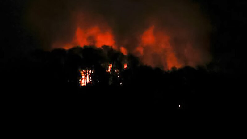 EUA ataca Venezuela, captura Maduro e diz que irá julgá-lo em NY