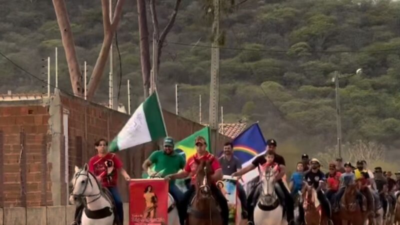 Sábado de fé e tradição marca cavalgada da Festa de São Sebastião em Ouricuri