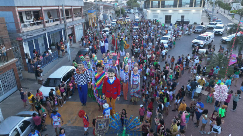 Arrastão cultural, anúncio de atrações confirmadas e show de André Rio abrem as prévias carnavalescas de Salgueiro