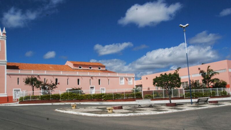 Duas paróquias de Ouricuri divulgam programação da Quarta-feira de Cinzas