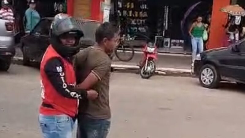 Mototaxista contém suspeito após tentativa de homicídio no centro de Ouricuri