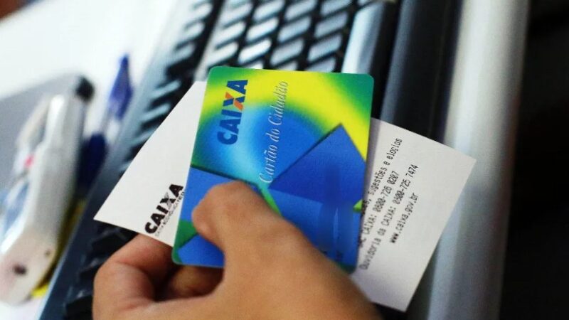 Abono salarial começa a ser pago nesta segunda