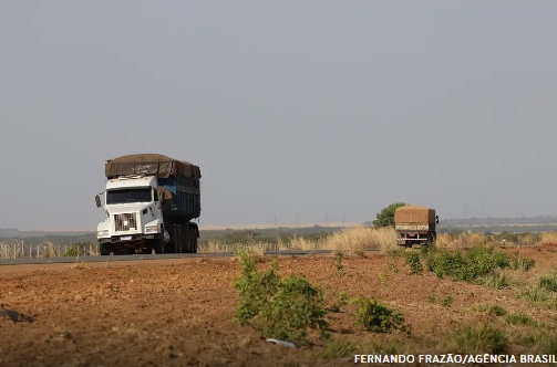 Governo propõe que estados zerem ICMS do diesel importado