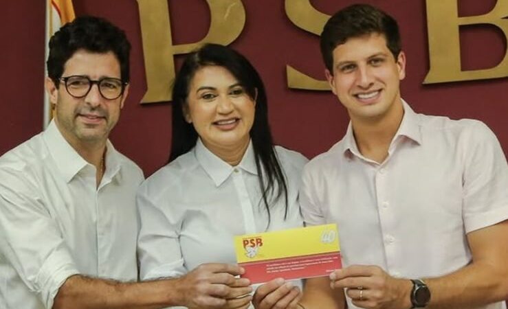 Eliane Soares se filia ao PSB e reforça pré-candidatura a deputada federal com apoio de João Campos