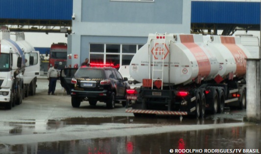 Governo fiscalizou 1,1 mil postos de combustíveis para evitar abusos