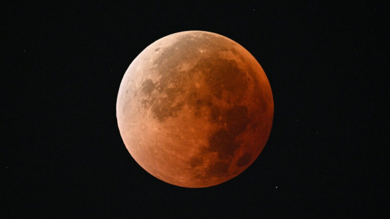 Eclipse: Lua de sangue acontece nesta terça-feira