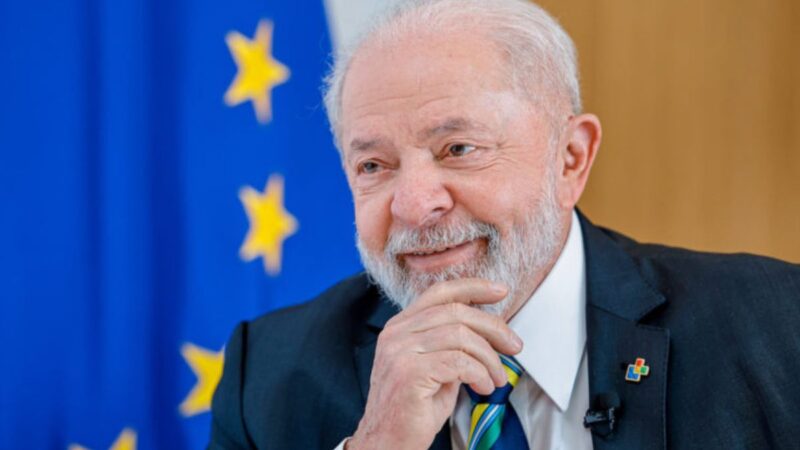 Datafolha 2026: Lula lidera entre eleitores de centro e amplia vantagem sobre Flávio Bolsonaro