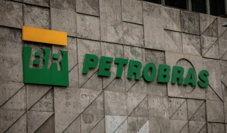 Petrobras diz que está entregando todo o combustível produzido