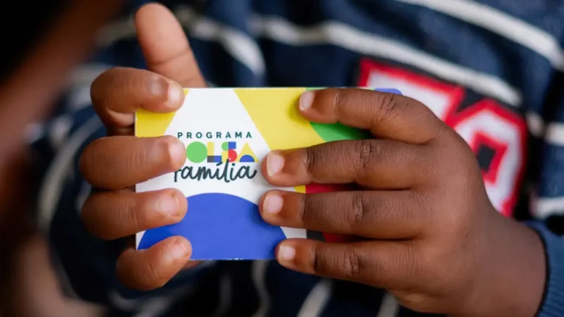 Caixa paga Bolsa Família a beneficiários com NIS de final 3