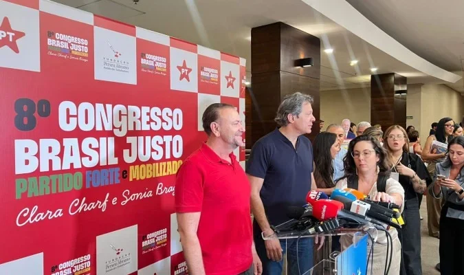 “Lula vai concorrer com Bolsonarinho”, diz Haddad