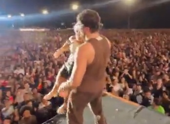 MPF recomenda que Nattan apague vídeos oferecendo R$ 1 mil para homem beijar mulher com nanismo durante show