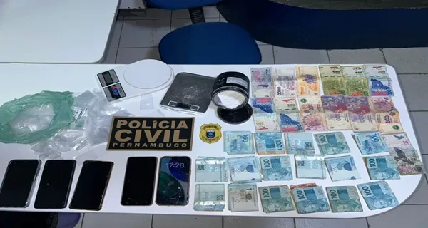 Operação “Delivery 33” prende dois suspeitos e apreende drogas e dinheiro em Ouricuri