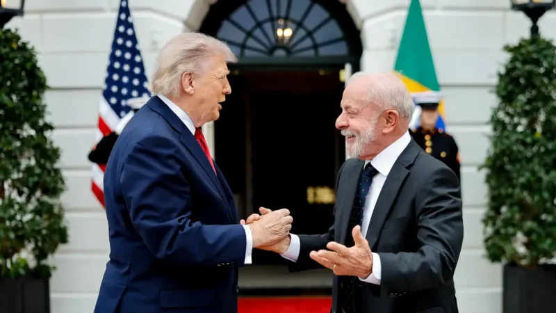 Lula e Trump orientam ministros a resolverem tarifas em 30 dias