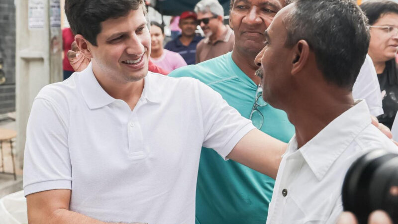 João Campos diz que quer Transnordestina como obra pernambucana