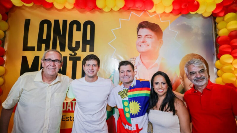 Em Limoeiro, João Campos mobiliza multidão no lançamento da pré-candidatura de Fagner Russo a deputado estadual