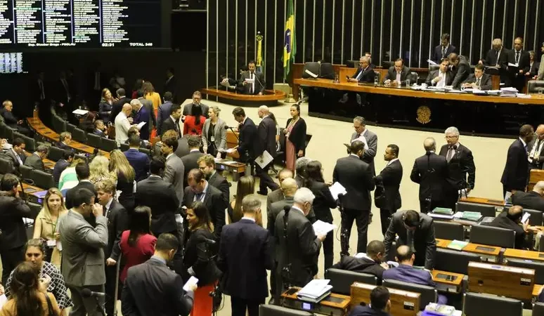 PL, PT e União terão maiores fundos para as eleições; veja os números