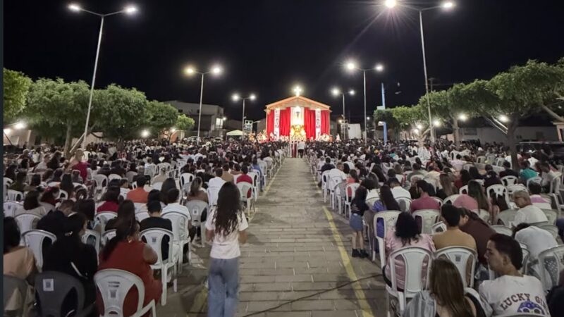 Multidão marca 9ª noite da Festa de Nossa Senhora do Carmo em Ouricuri; encerramento acontece nesta quinta-feira (16)